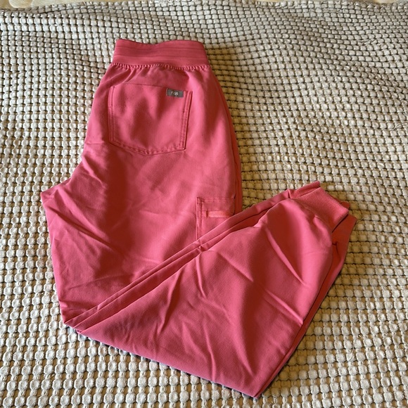 Figs Scrub Set - Picture 5 of 5